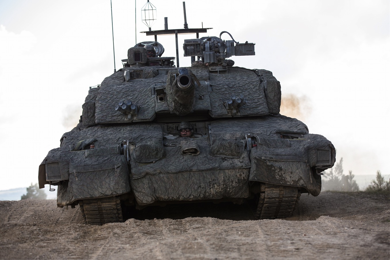 MOD Awards 46M To Start Challenger 2 Tank Life Extension Project