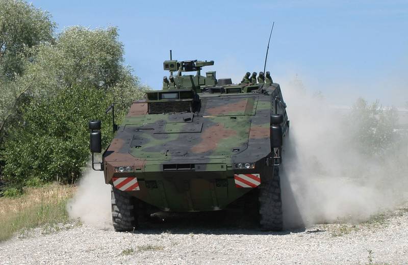 The Organization for Joint Armament Cooperation (OCCAR) awarded a contract on behalf of the Republic of Lithuania for the procurement of BOXER Infantry Fighting Vehicles to the vehicle’s manufacturer ARTEC GmbH.