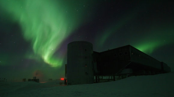 : Amundsen-Scott South Pole Station, Antarctica IMAGE CREDIT: (© Calee Allen, NSF)