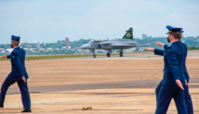 Gripen Officially Presented in Brazil